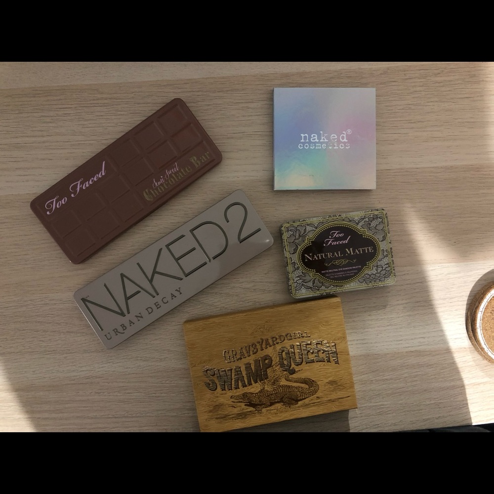 Makeup bundle!